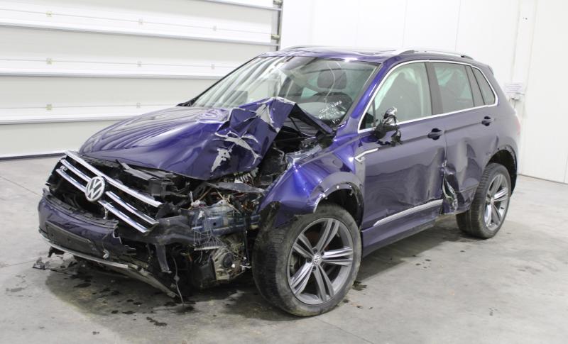 VOLKSWAGEN TIGUAN 2.0 TDI AUTO