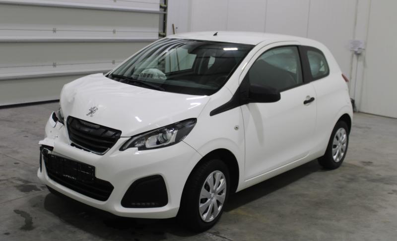 PEUGEOT 108