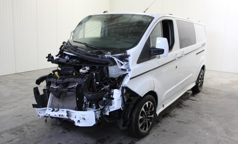 FORD TRANSIT CUSTOM AUTO
