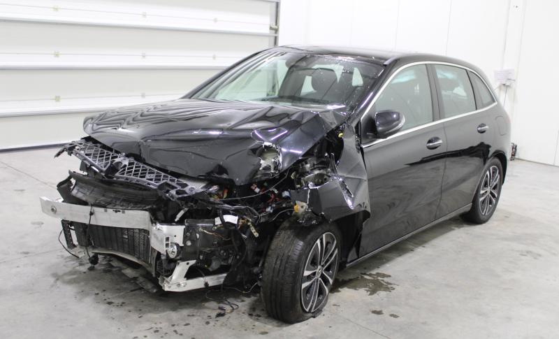 MERCEDES-BENZ B 200 AUTO
