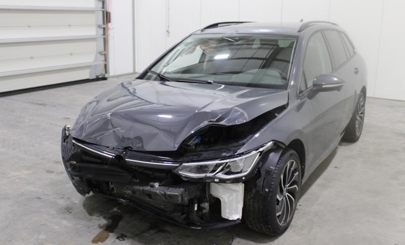 VW Golf AUTO
