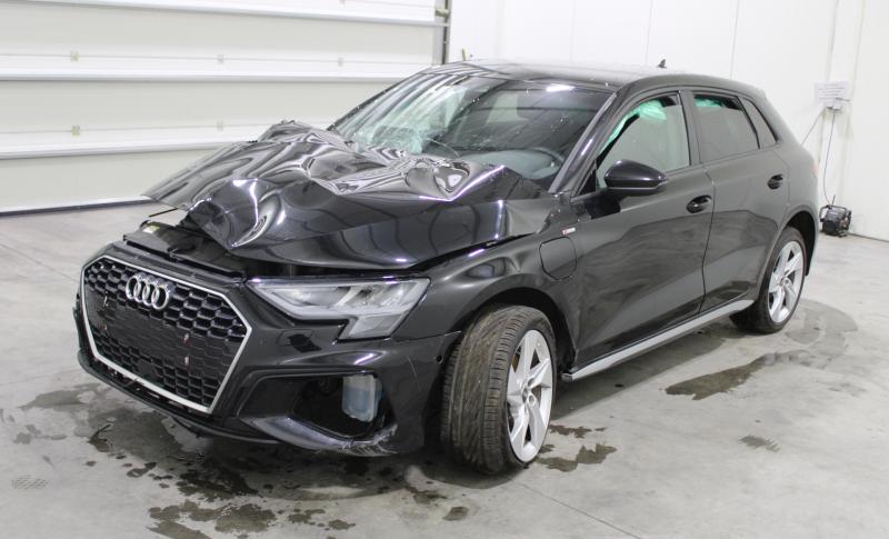 AUDI A3 40 TFSI AUTO