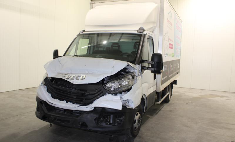 IVECO DAILY AUTO