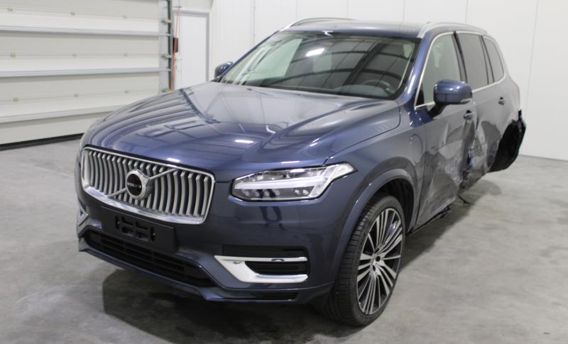 VOLVO XC 90 T8 RECHARGE
