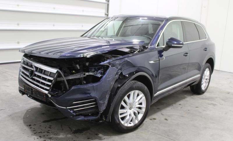 VW Touareg AUTO