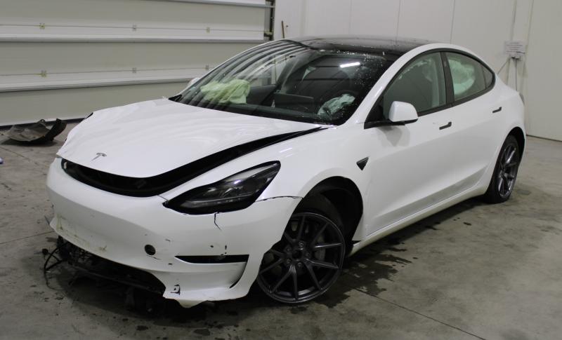 TESLA MODEL 3 DUAL MOTOR LR TESLA MODEL 3 DUAL MOTOR LR