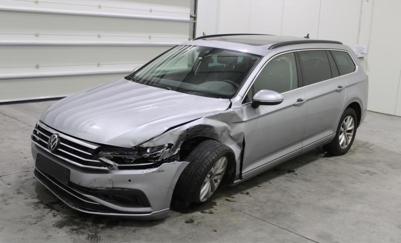 VW Passat AUTO 2.0 TDI