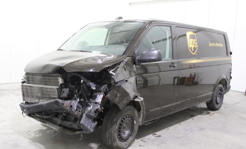 VW T6.1 TRANSPORTER AUTO 2.0