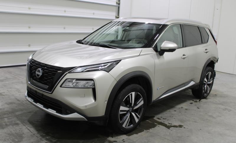 NISSAN X-Trail AUTO