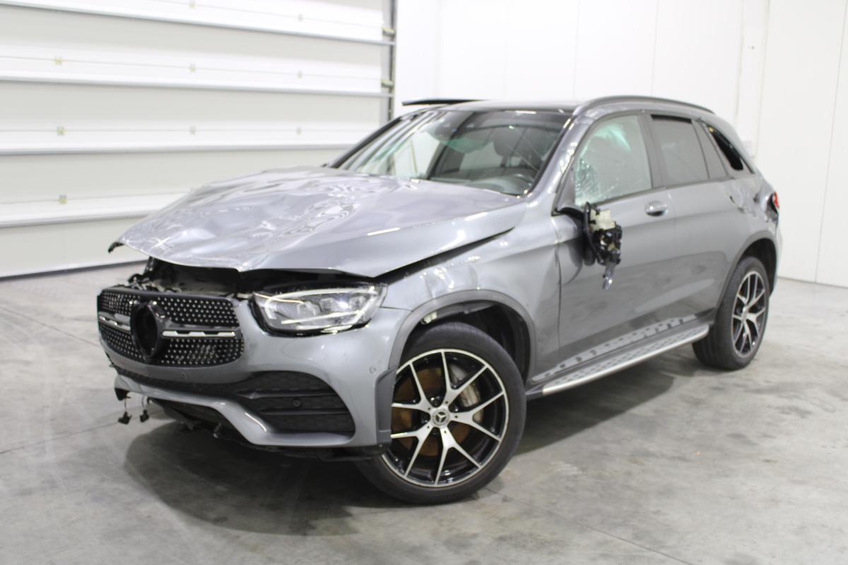 MERCEDES GLC 300de