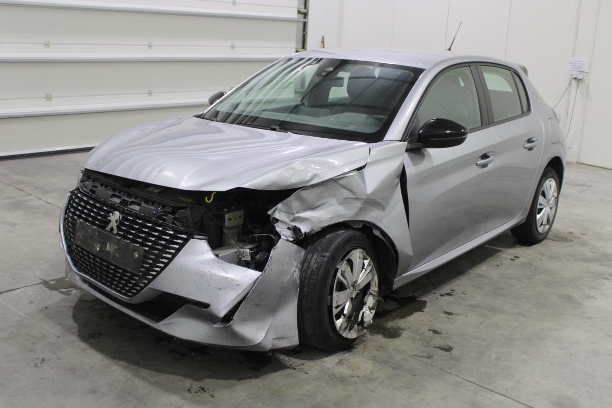 PEUGEOT 208 AUTO