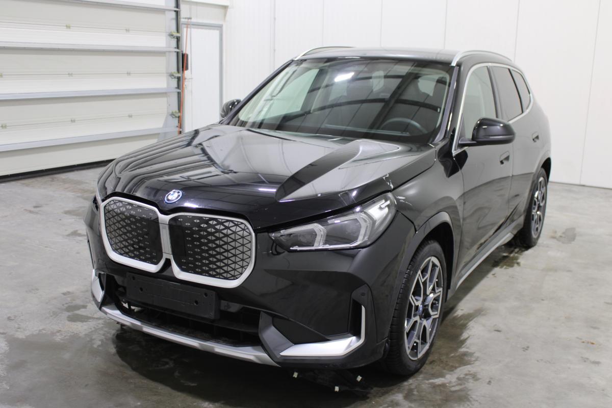 BMW iX1 eDrive20 66.5 kWh