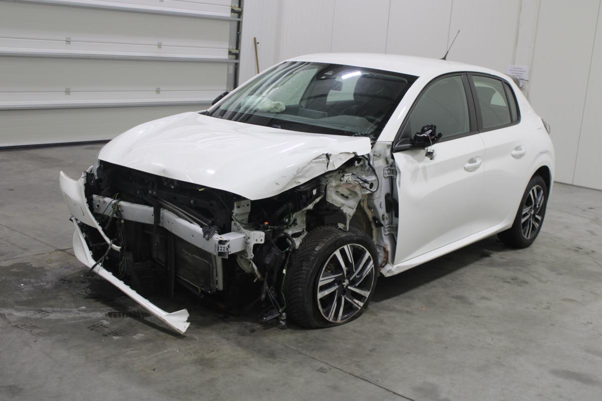 PEUGEOT 208 AUTO